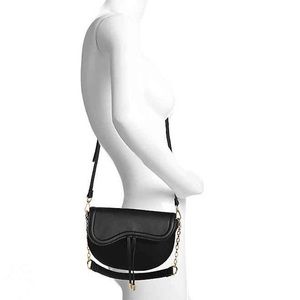 NWT STEVE MADDEN Saddle back crossbody bag